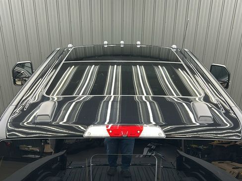 Used 2025 Ford F250 Platinum image 18