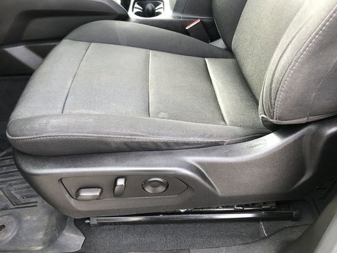 Used 2023 Chevrolet Colorado W/T w/ WT Convenience Package II image 14