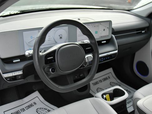 Used 2022 Hyundai Ioniq 5 SEL image 16