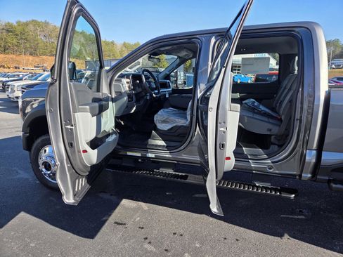 New 2026 Ford F450 XL w/ XL Driver Assist Package image 20