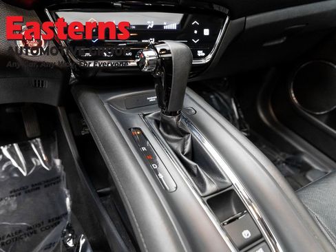 Used 2021 Honda HR-V EX-L image 13