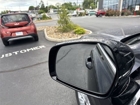 New 2025 Kia Sorento LX image 20