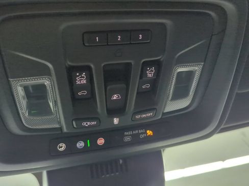 Used 2024 GMC Sierra 1500 AT4 w/ AT4 Preferred Package AWD/4WD image 27