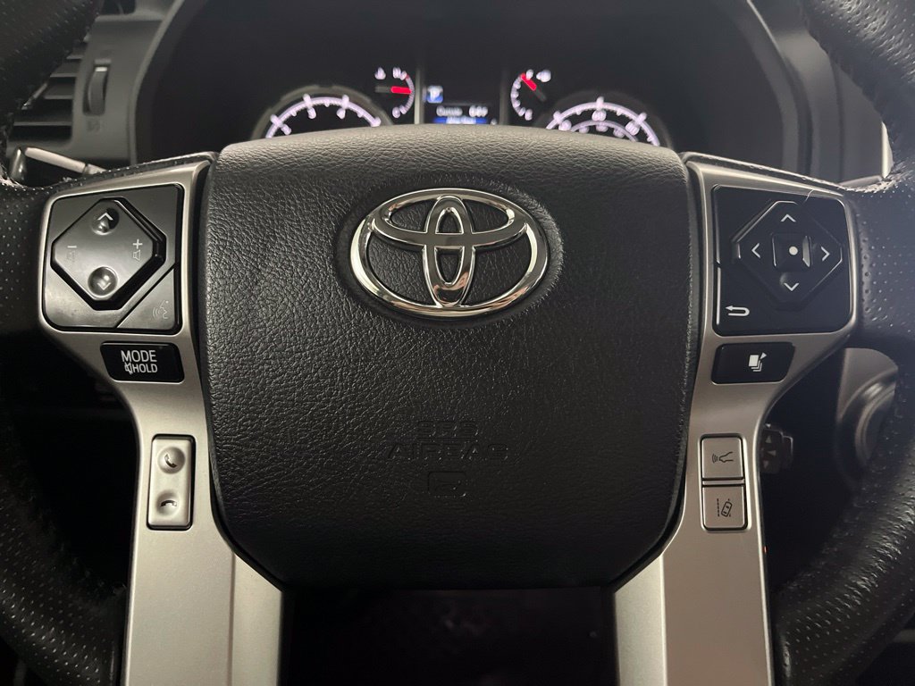 Used 2024 Toyota 4Runner Limited AWD/4WD image 60