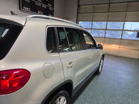 Used 2014 Volkswagen Tiguan R-Line FWD image 7