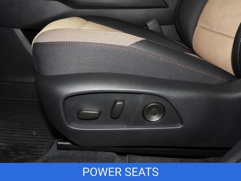 New 2026 Chevrolet Equinox ACTIV w/ Convenience Package III FWD image 11