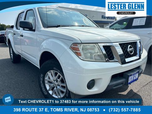 Used 2015 Nissan Frontier SV AWD/4WD image 1