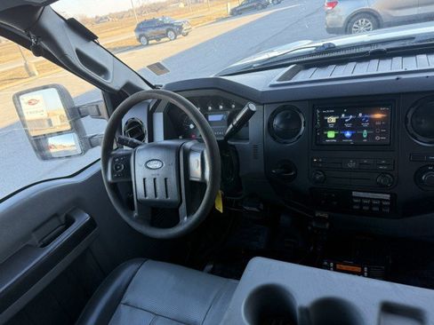 Used 2012 Ford F550 4x4 Regular Cab Super Duty w/ Payload Upgrade Pkg image 10