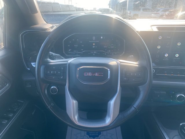 Used 2022 GMC Sierra 1500 SLT w/ SLT Premium Plus Package AWD/4WD image 15