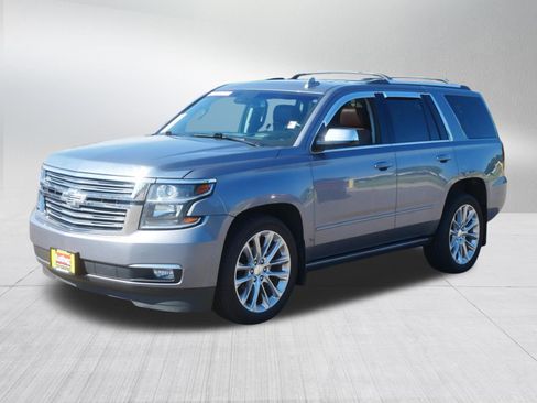 Used 2019 Chevrolet Tahoe Premier w/ Premier Plus Edition AWD/4WD image 3