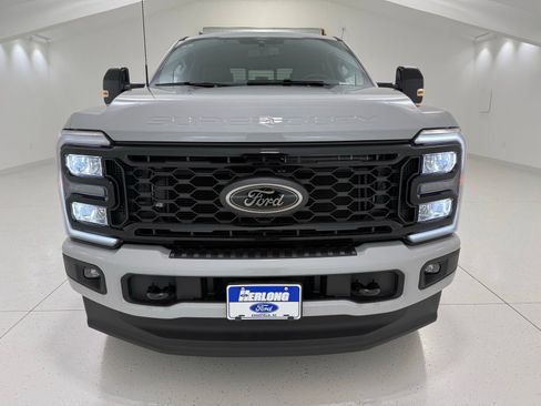 New 2026 Ford F250 Lariat w/ Black Appearance Package image 2