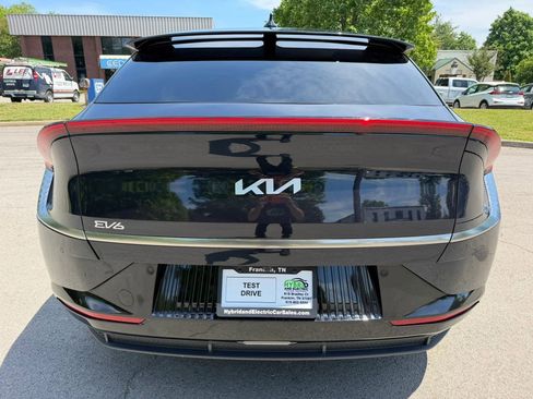 Used 2023 Kia EV6 Wind AWD/4WD image 9