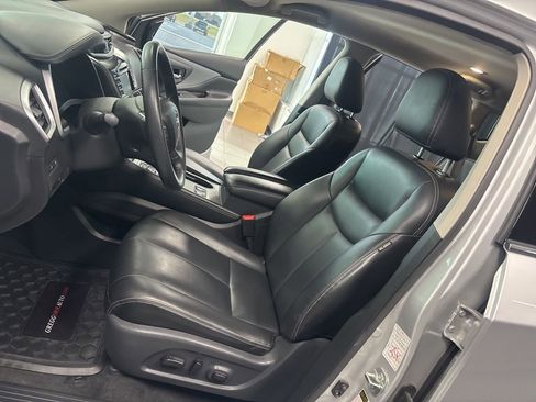 Used 2023 Nissan Murano SV image 23