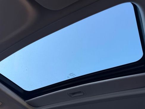 Used 2017 Jeep Compass High Altitude image 12