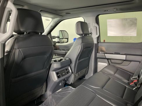New 2026 Ford F350 Lariat w/ Lariat Ultimate Package AWD/4WD image 16