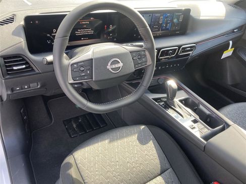 New 2026 Nissan Sentra SV w/ SV Convenience Package FWD image 35