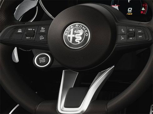 New 2025 Alfa Romeo Stelvio Sprint image 29