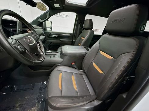Used 2024 GMC Sierra 2500 AT4 w/ AT4 Premium Plus Package image 23