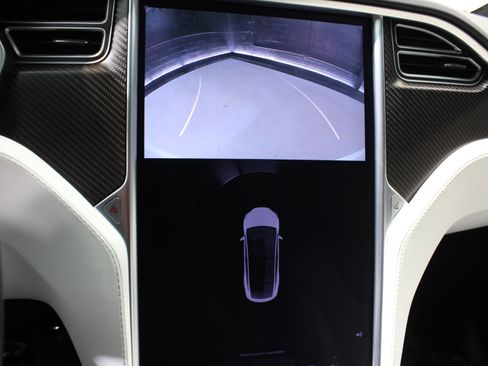 Used 2017 Tesla Model X 100D image 61