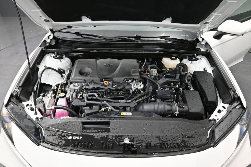 Used 2026 Toyota Camry LE FWD image 18