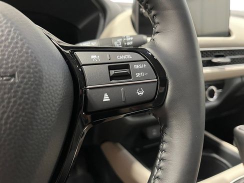 New 2026 Honda HR-V EX-L image 18