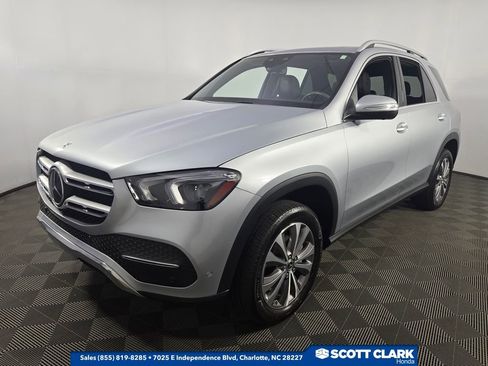 Used 2023 Mercedes-Benz GLE 350 4MATIC image 3
