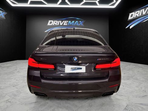 Used 2022 BMW M550i xDrive w/ Executive Package AWD/4WD image 6