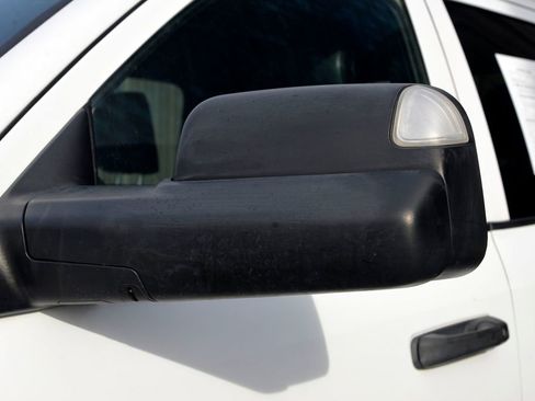 Used 2021 RAM 2500 Tradesman w/ Chrome Appearance Group AWD/4WD image 13