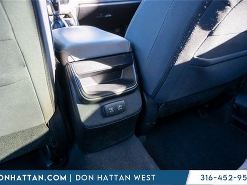 Used 2020 Subaru Outback Premium image 21