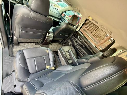 Used 2023 Subaru Ascent Limited AWD/4WD image 35