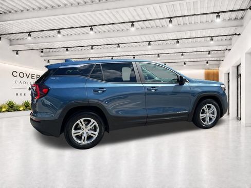 Used 2024 GMC Terrain SLE FWD image 10