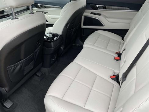 New 2025 Kia Telluride SX image 8