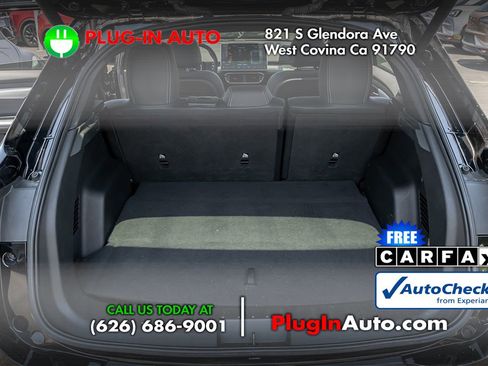 Used 2023 VinFast VF 8 Plus image 10