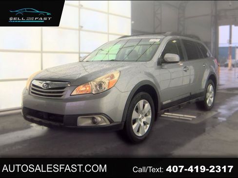 Used 2011 Subaru Outback 2.5i Premium AWD/4WD image 1