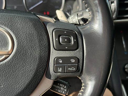 Used 2020 Lexus IS 300 AWD w/ Premium Package image 19