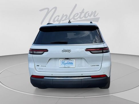 Used 2022 Jeep Grand Cherokee L Limited AWD/4WD image 4
