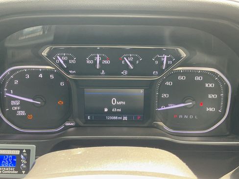 Used 2020 GMC Sierra 1500 Elevation w/ Elevation Value Package AWD/4WD image 13