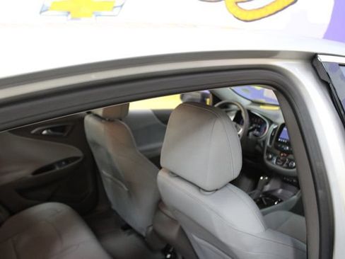 Used 2020 Chevrolet Malibu LS FWD image 10