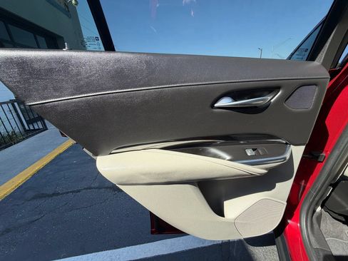 Used 2019 Cadillac XT4 Luxury FWD image 20