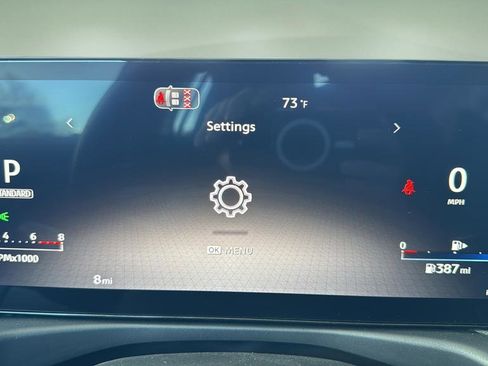 New 2026 Nissan Sentra SR FWD image 11