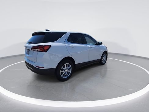 Used 2022 Chevrolet Equinox LT FWD image 8