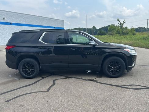 Used 2021 Chevrolet Traverse LT AWD/4WD image 6