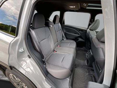 New 2026 Subaru Forester Premium w/ Base/Premium Package AWD/4WD image 24
