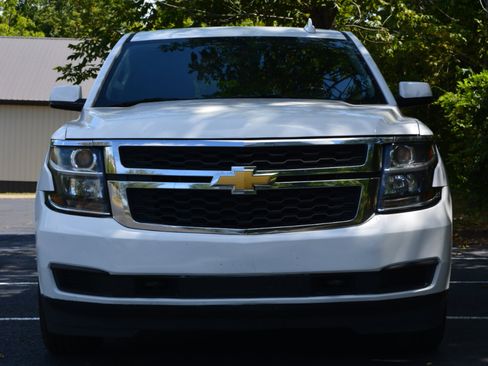 Used 2019 Chevrolet Tahoe LS w/ Skid Plate Package image 2