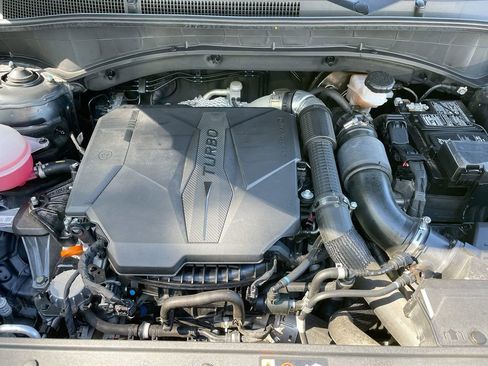 Used 2023 Hyundai Santa Fe Limited image 54