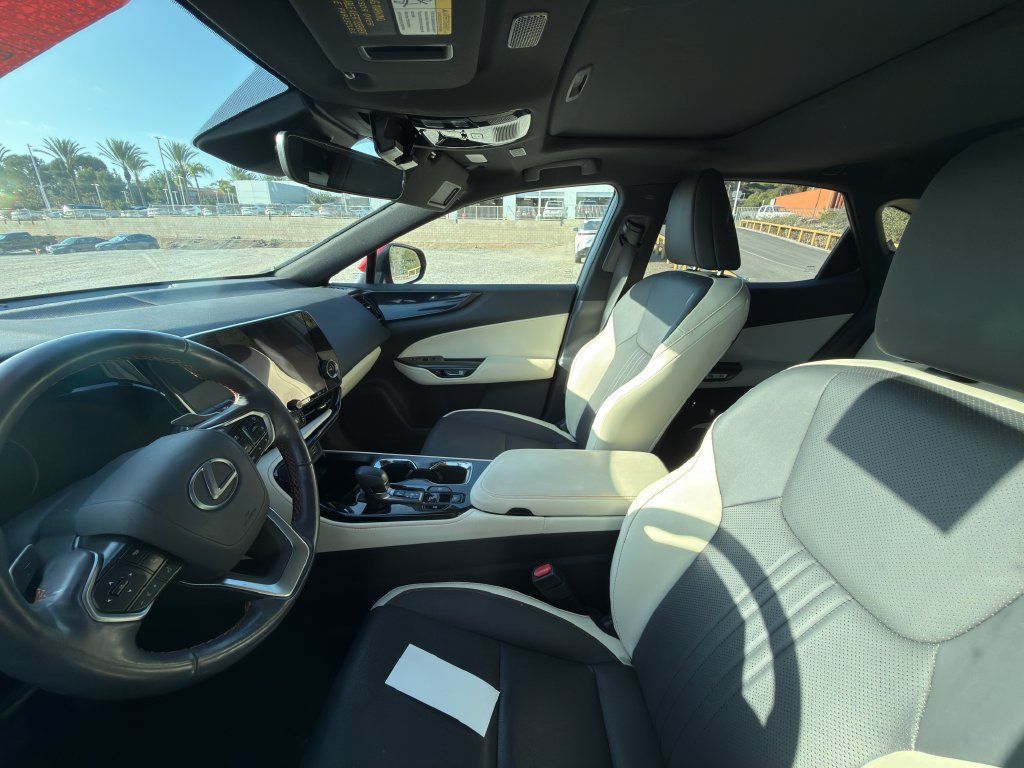 Used 2024 Lexus NX 250 FWD w/ Cold Area Package image 7