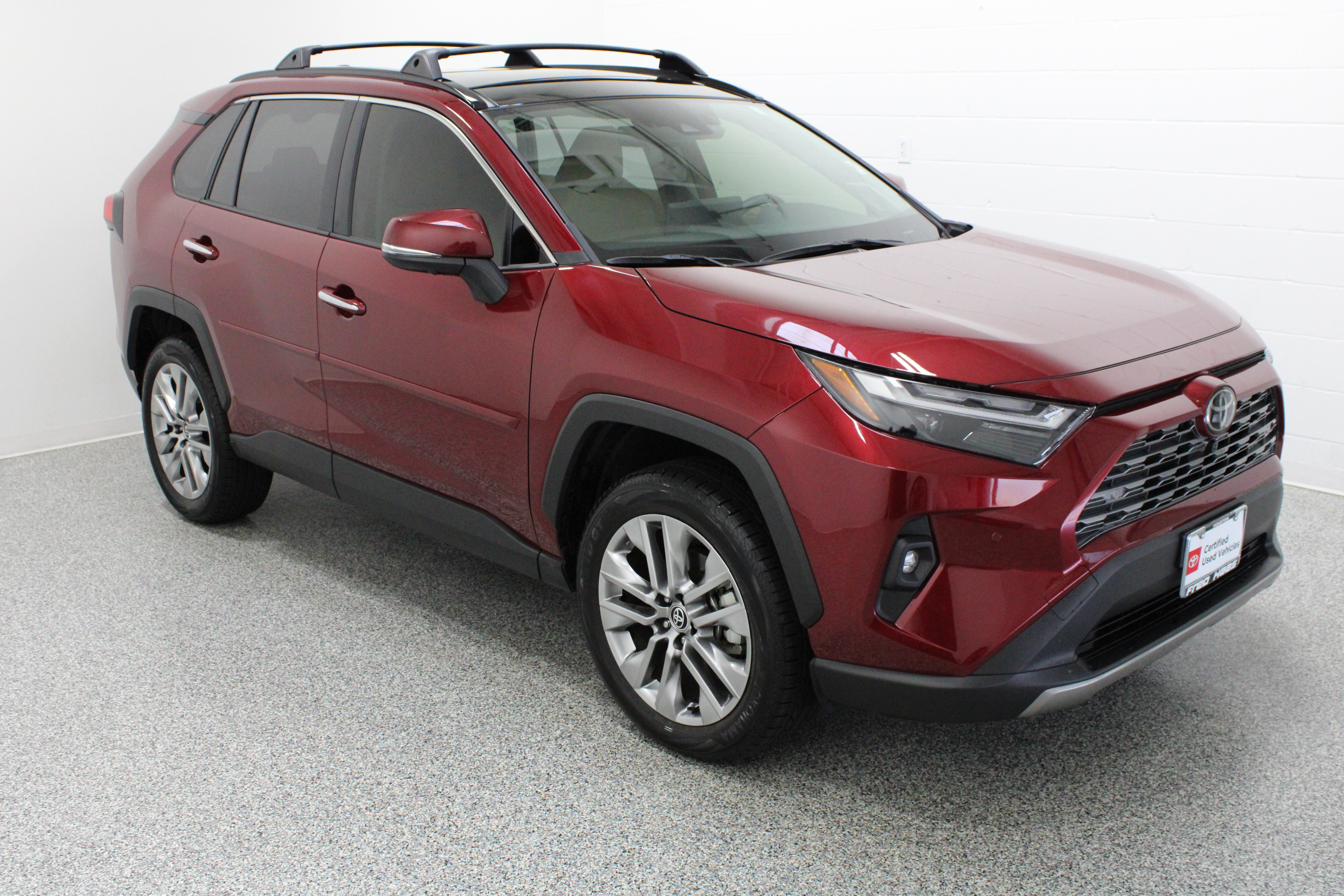 Certified 2025 Toyota RAV4 Limited w/ Advanced Technology Package AWD/4WD image 4