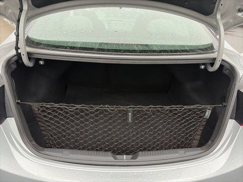 Used 2013 Hyundai Elantra GLS w/ Preferred Pkg image 23