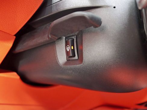 Used 2018 BMW X2 xDrive28i image 16