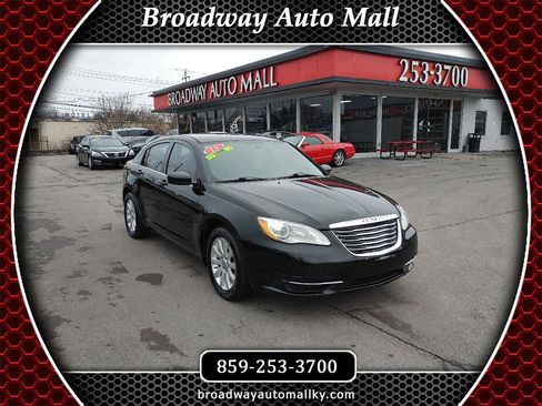 Used 2013 Chrysler 200 Touring FWD image 1